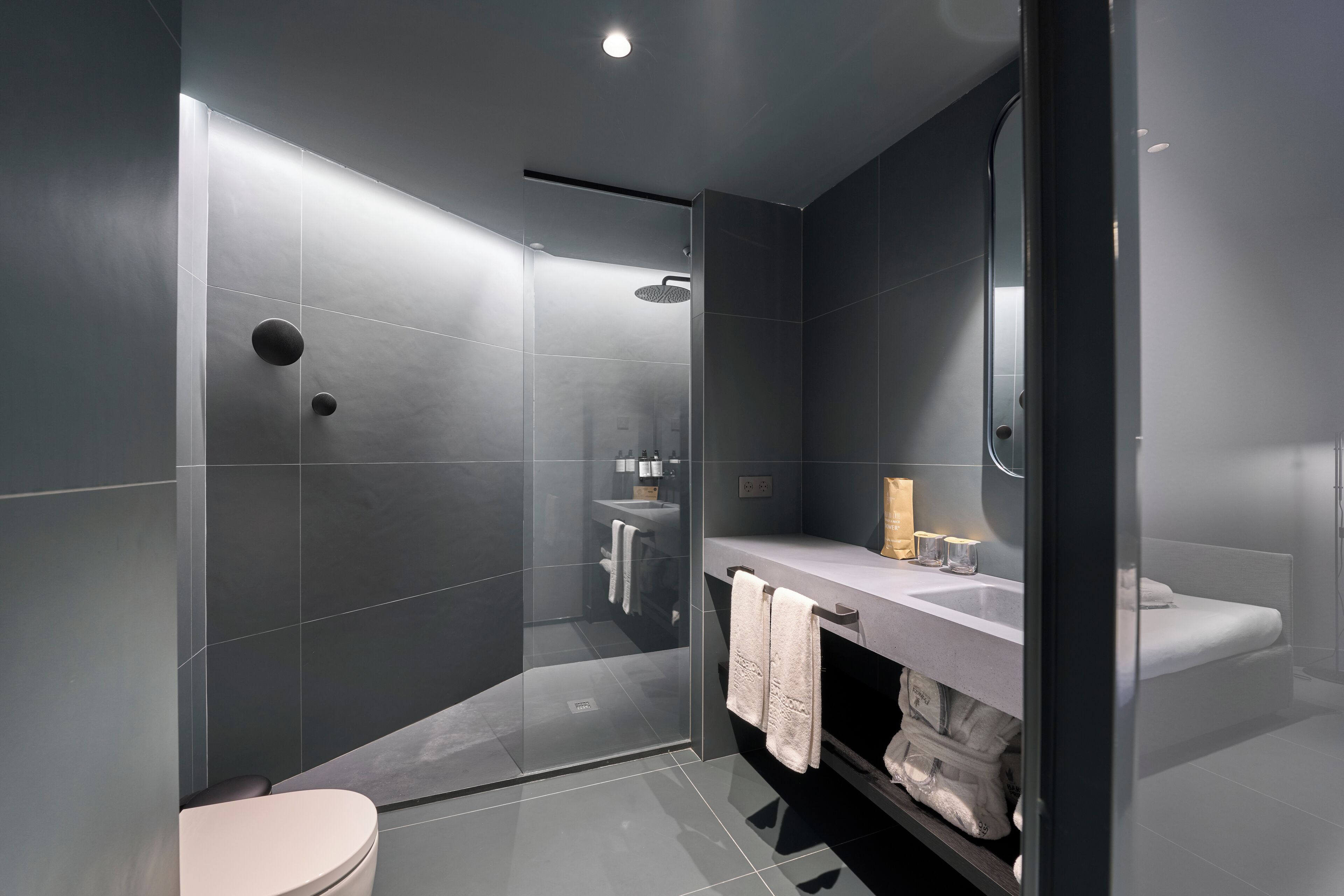 double room, balcony | bathroom | eco-friendly toiletries, hair dryer, bathrobes, slippers