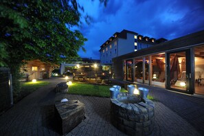 Behandelingskamers voor koppels, lichaamsbehandelingen, aromatherapie