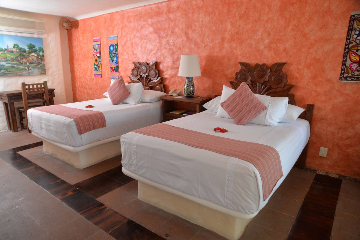 Premium bedding, minibar, in-room safe, iron/ironing board