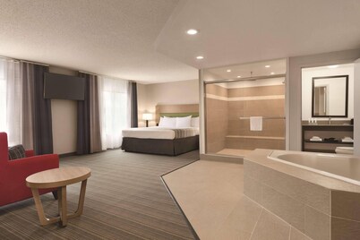 Country Inn & Suites by Radisson, Raleigh-Durham Airport, NC