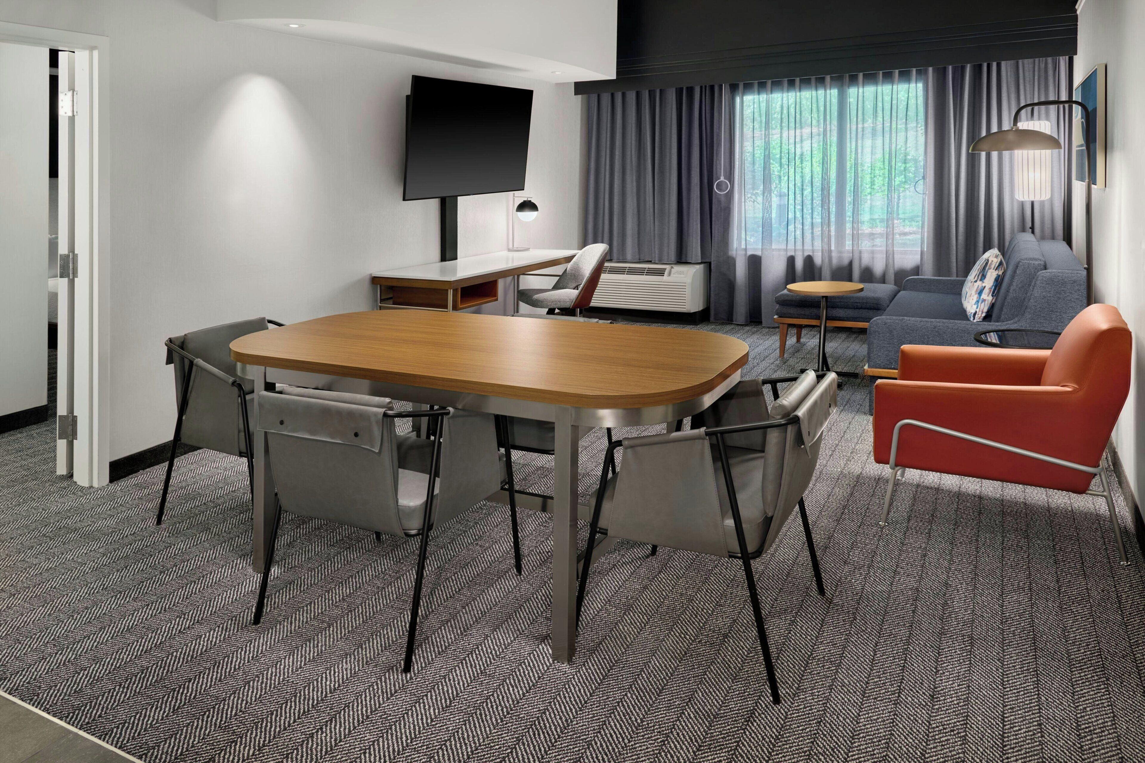 Photo - Courtyard by Marriott Kansas City Shawnee