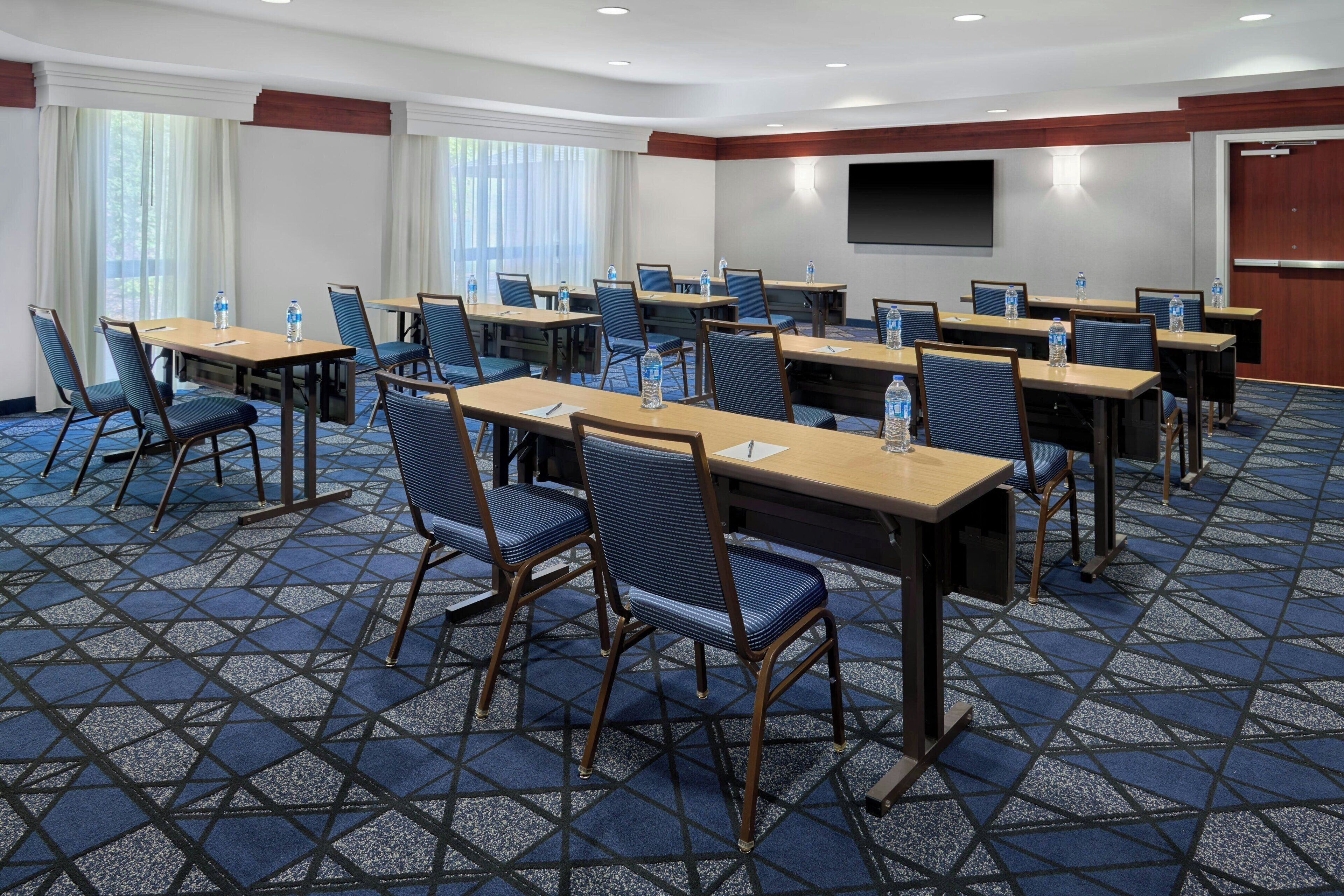 Photo - Courtyard by Marriott Kansas City Shawnee