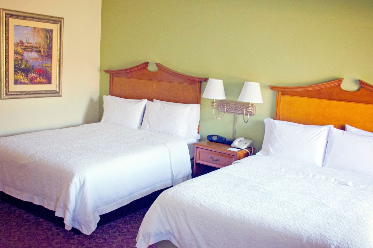 In-room safe, blackout curtains, iron/ironing board, free WiFi