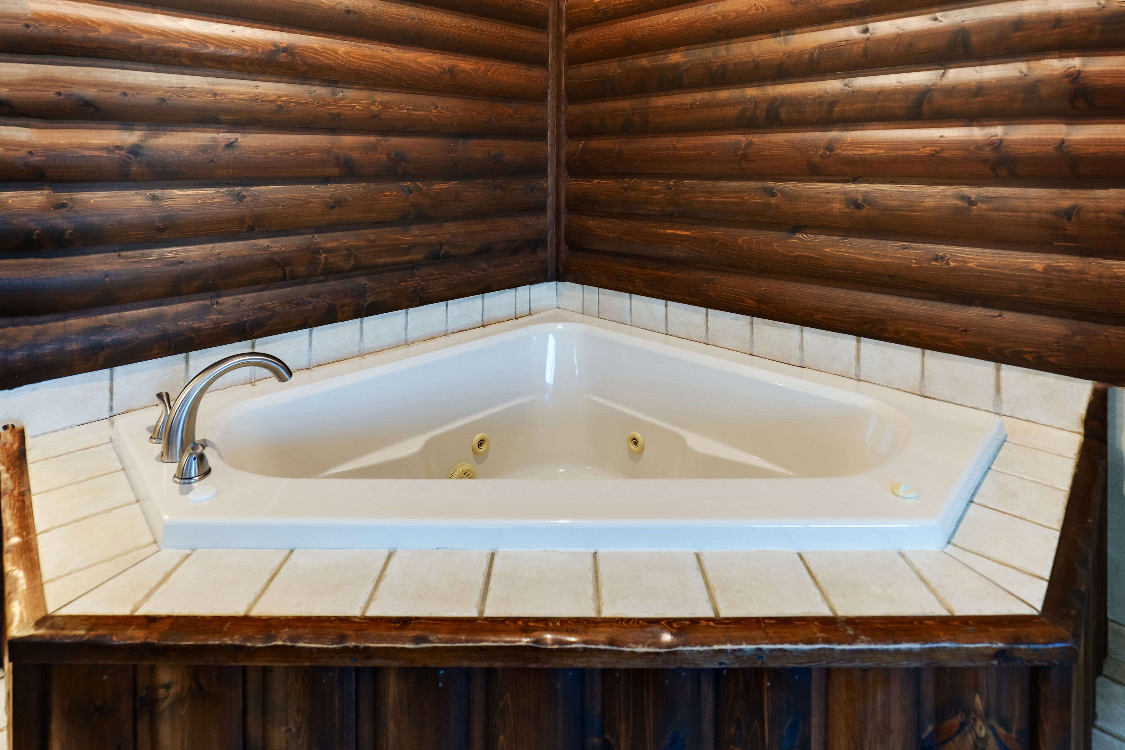 suite, 1 king bed, hot tub | private spa tub