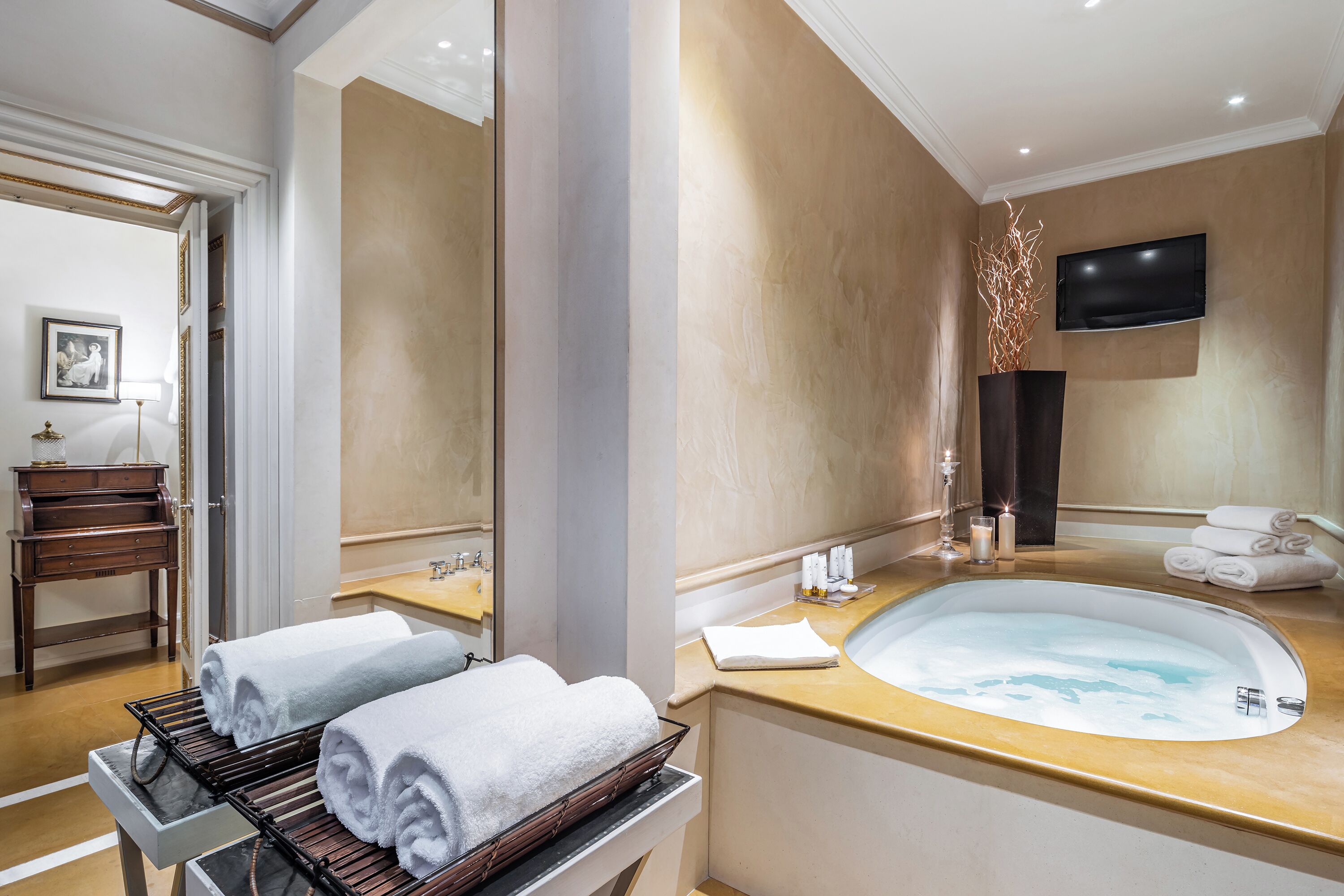 rainfall showerhead, free toiletries, hair dryer, bathrobes