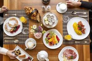 Petit déjeuner buffet compris tous les jours