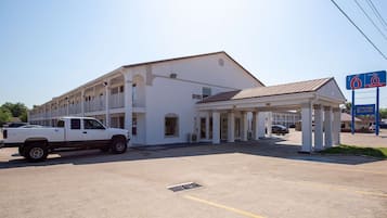 Entrada de la propiedad