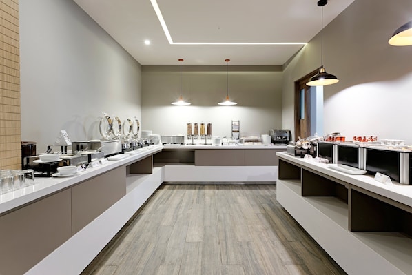 Desayuno buffet incluido todos los días