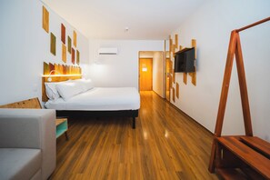 Standard trippelrum - flera sÀngar | 1 sovrum, allergitestade sÀngklÀder och minibar