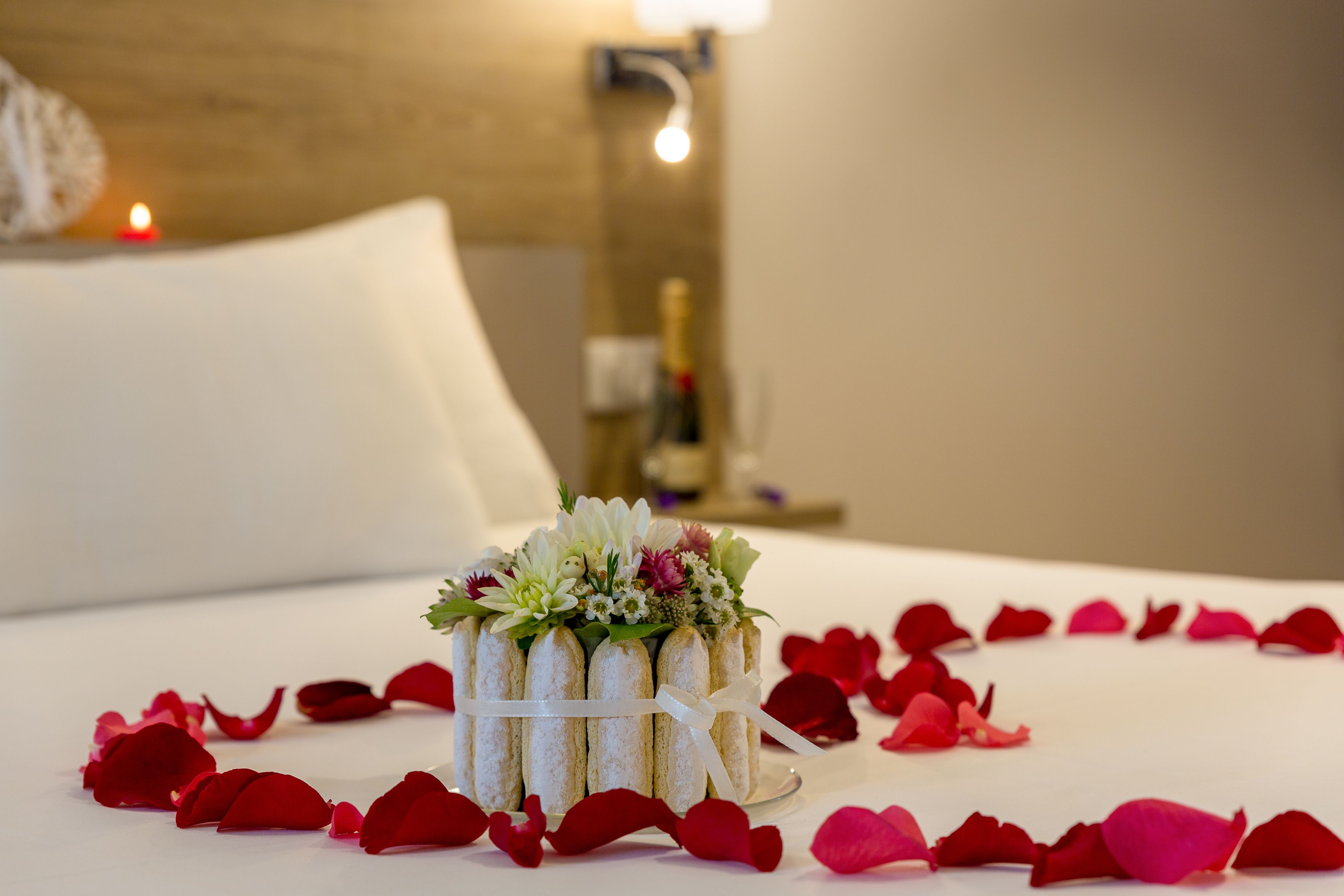 superior double room | individually furnished, desk, blackout curtains, soundproofing