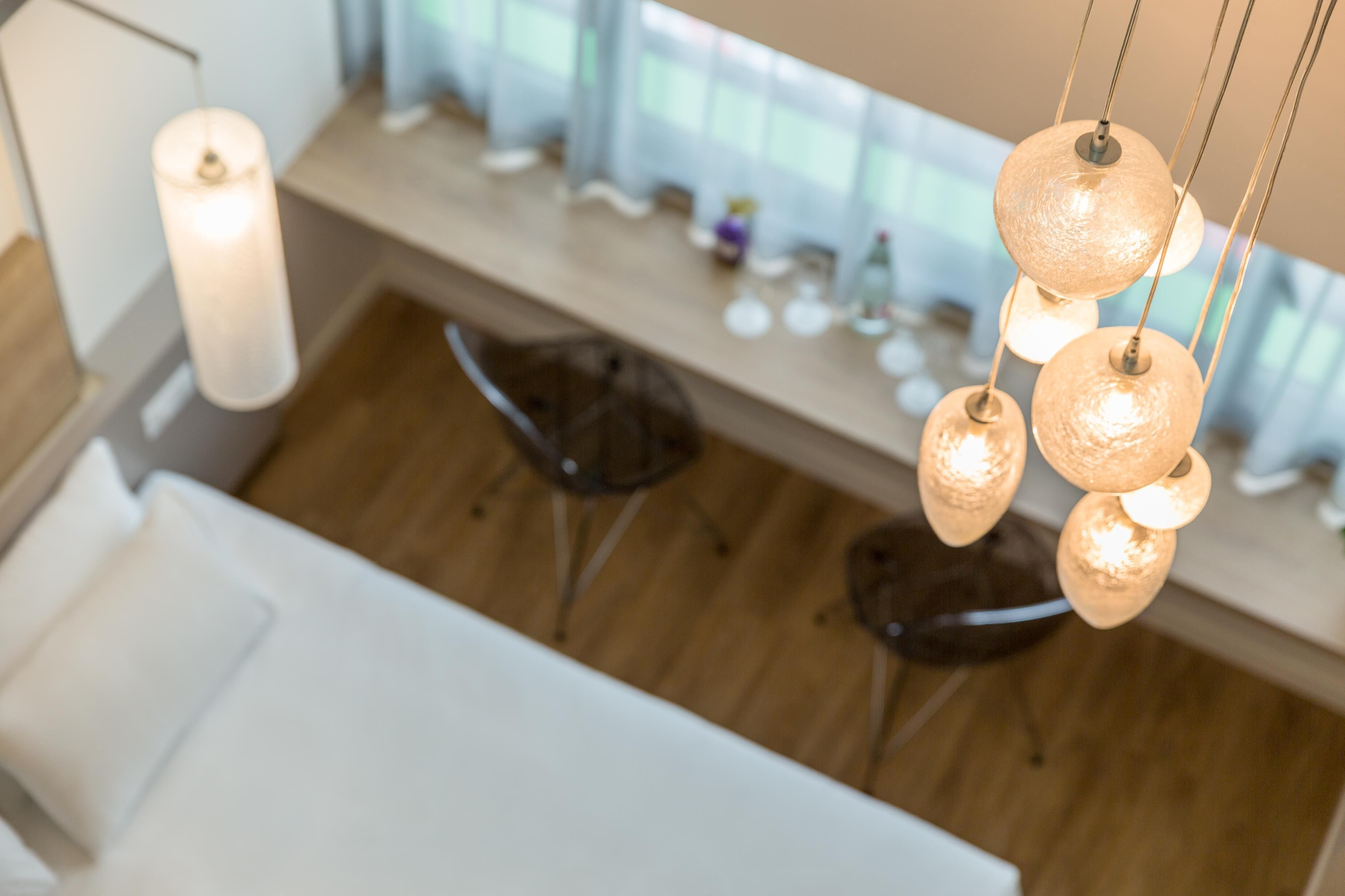 Ameublement personnalisé, bureau, rideaux occultants