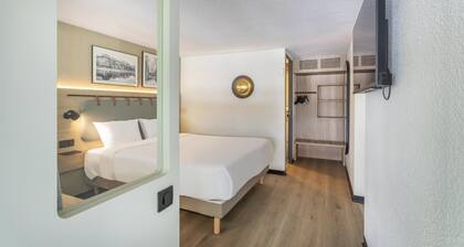 Campanile NATURE - Marseille Saint-Antoine