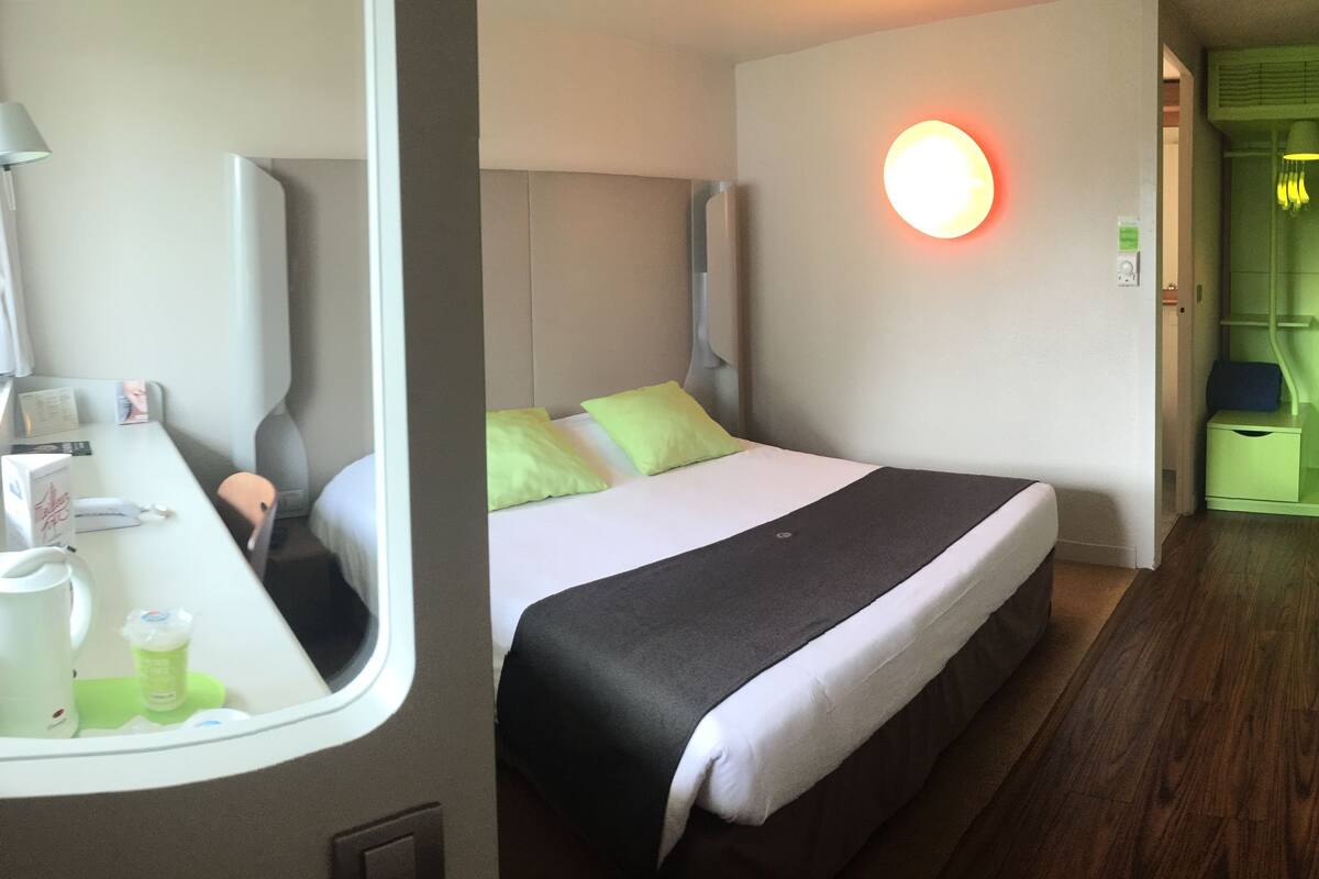 next generation, room, 1 double bed | premium bedding, desk, blackout curtains, iron/ironing board