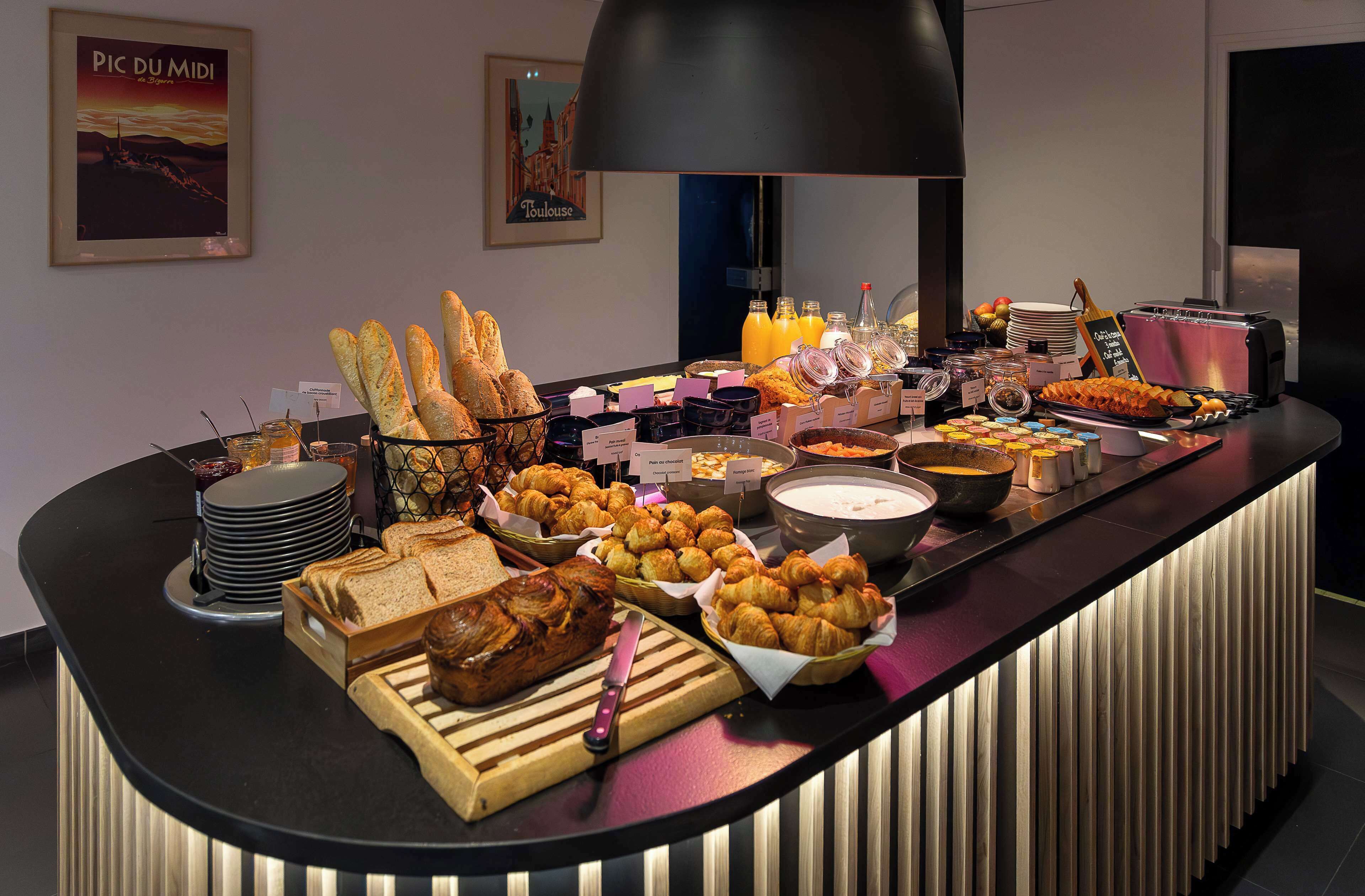 daily buffet breakfast (eur 13.9 per person)