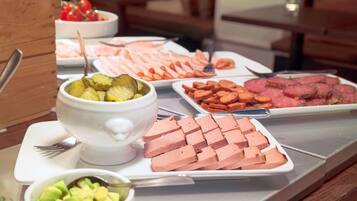 Petit déjeuner compris