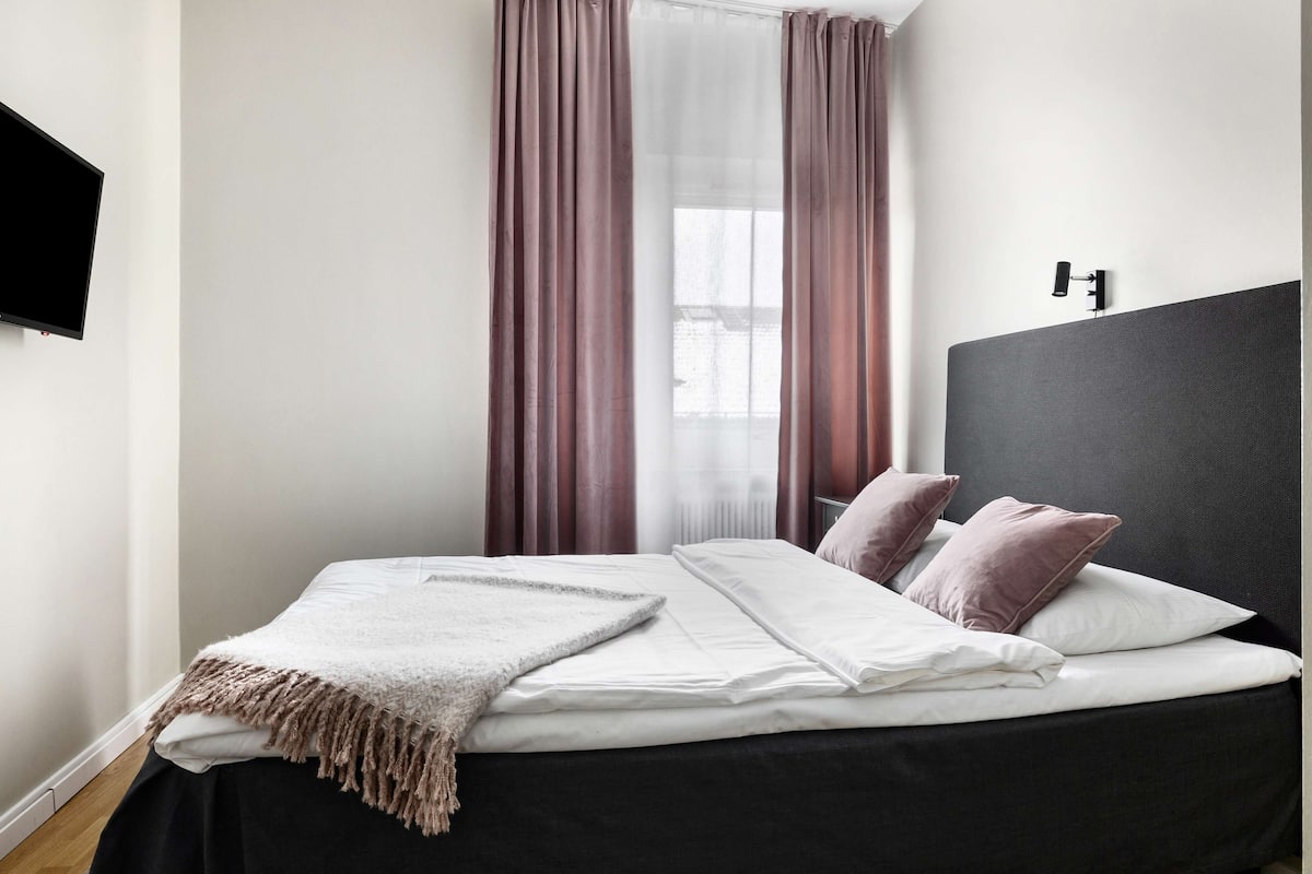 Superior kamer, 1 eenpersoonsbed, niet-roken | Een bureau, gratis wifi, beddengoed