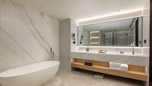 Suite – royal | Bad