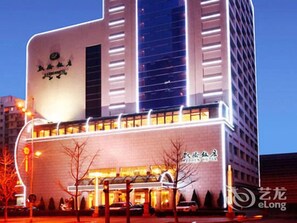 Exterior - Kerren Hotel Dailan (Dalian)