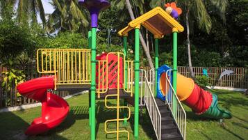 Children's play area - outdoor