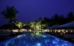 2 outdoor pools, pool umbrellas, pool loungers