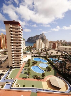 Aerial view - Apartamentos Coral Beach (Calpe)