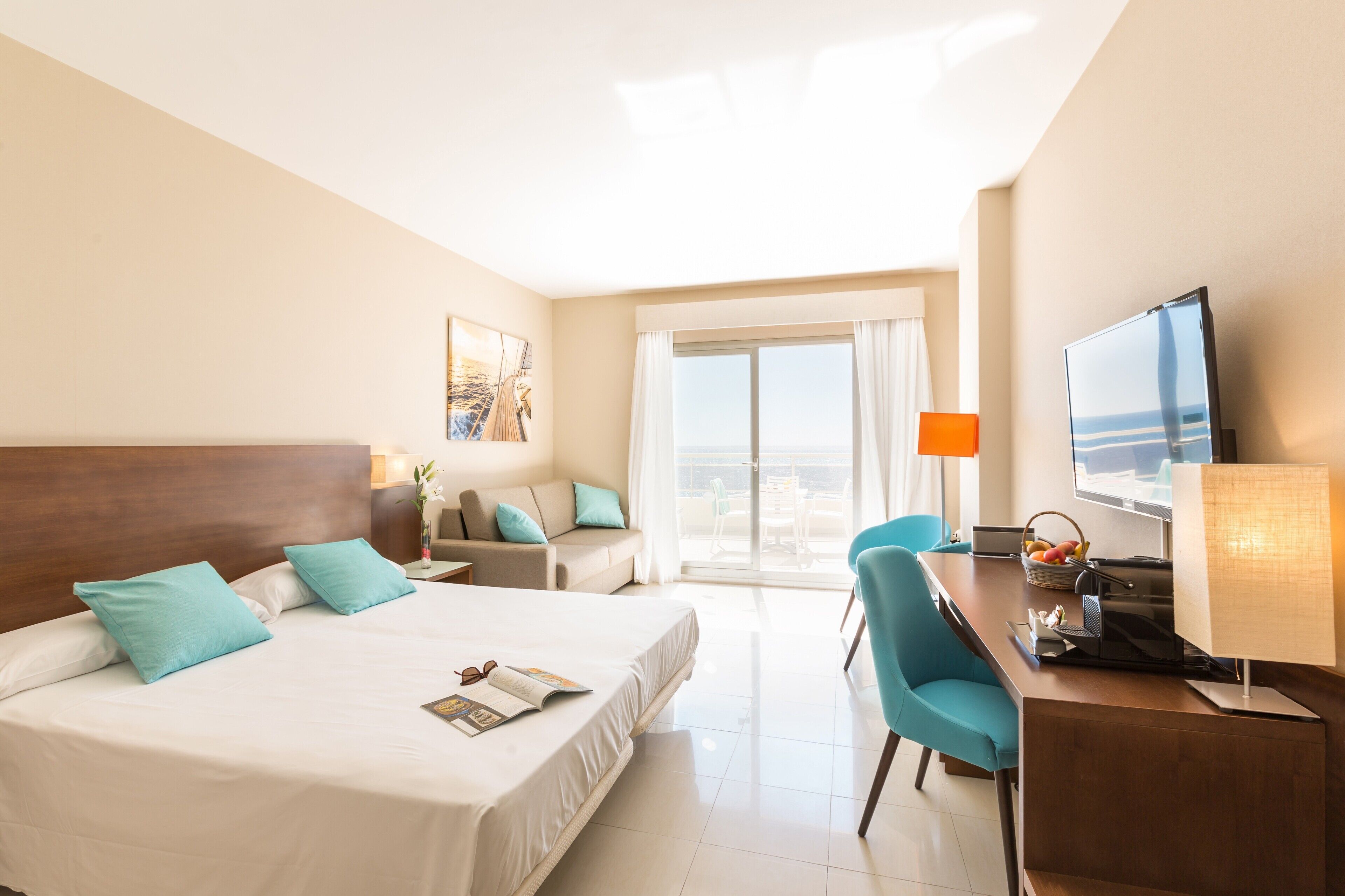 quadruple room, spacious terrace, sea view | 1 bedroom, minibar, in-room safe, desk