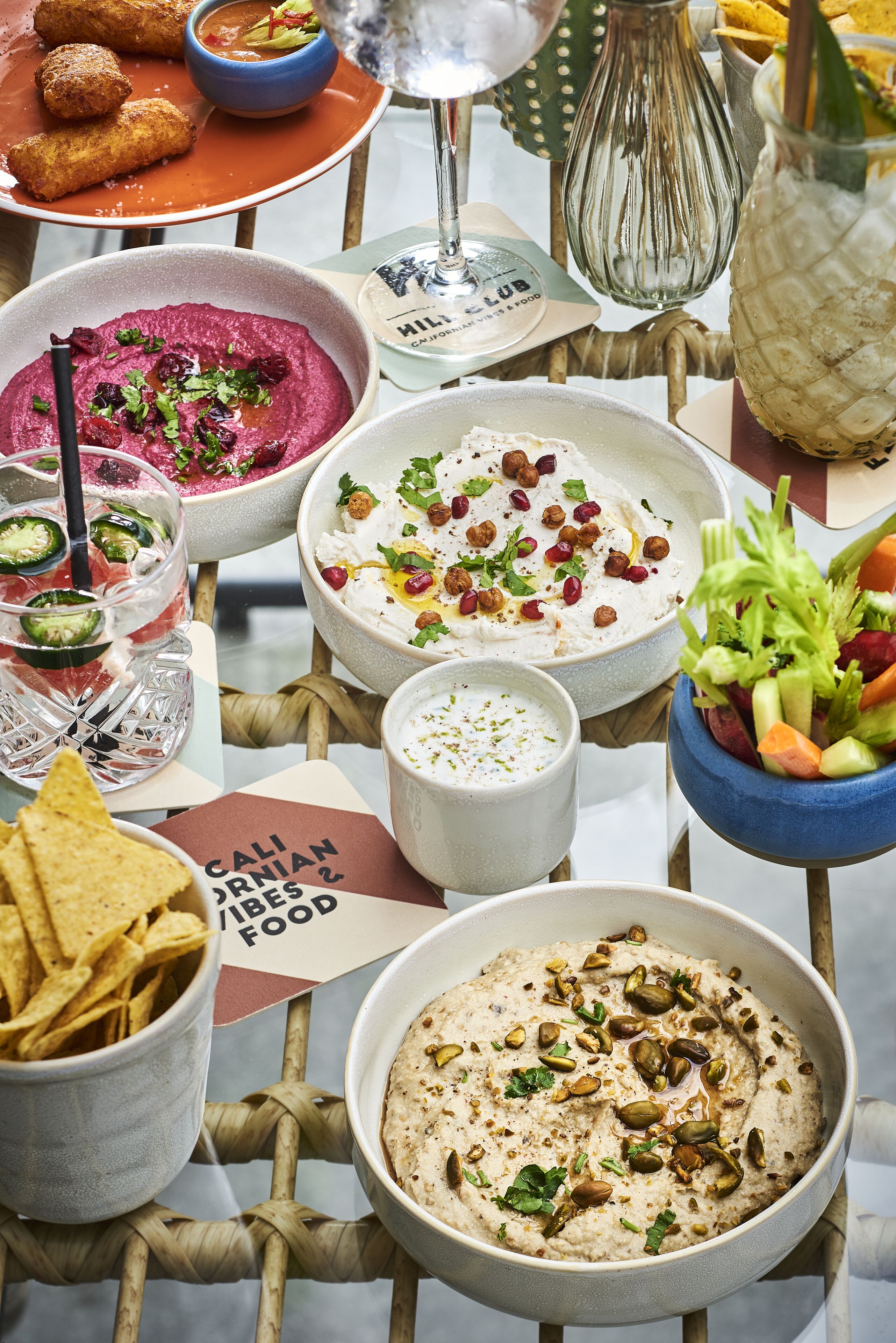 lunch and dinner served, french cuisine