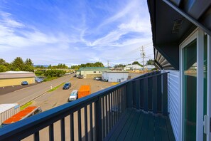 Double Room, 2 Queen Beds, Balcony | Balcony view