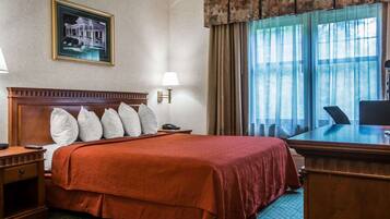 Room, 1 King Bed, Non Smoking | Desk, iron/ironing board, free WiFi, bed sheets