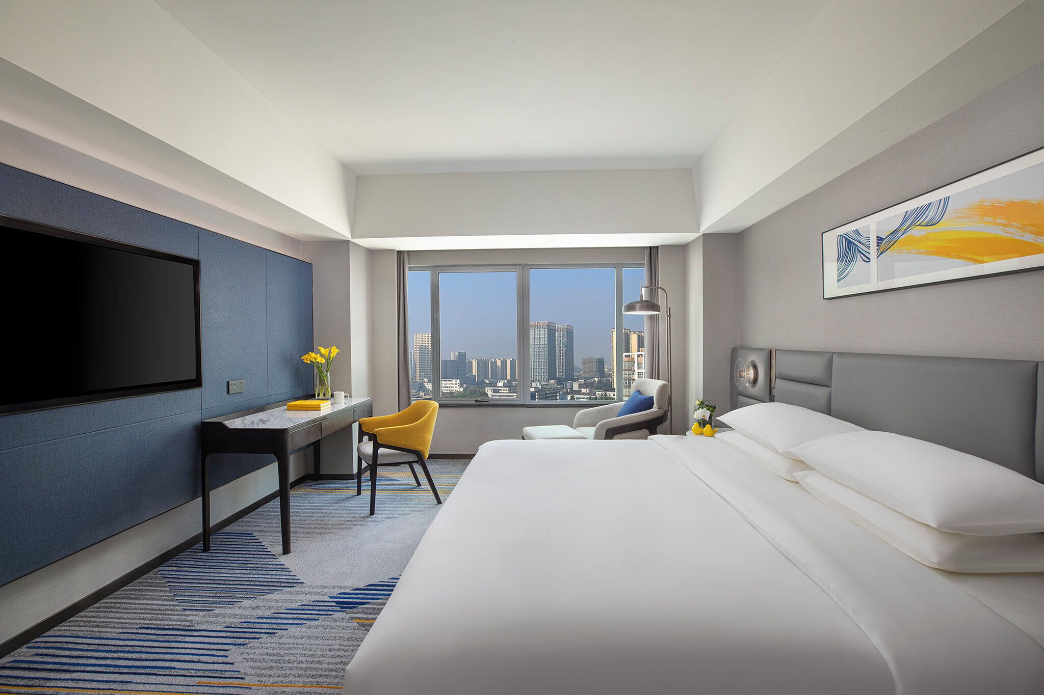 Ropa de cama de alta calidad, edredón y minibar 