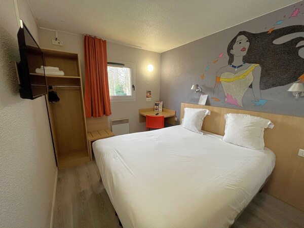 Brit Hotel Essentiel Tours Sud – Chambray-lès-tours - Chambray-lès-Tours