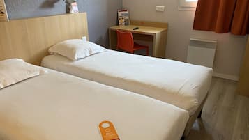Desk, free cots/infant beds, free WiFi, bed sheets