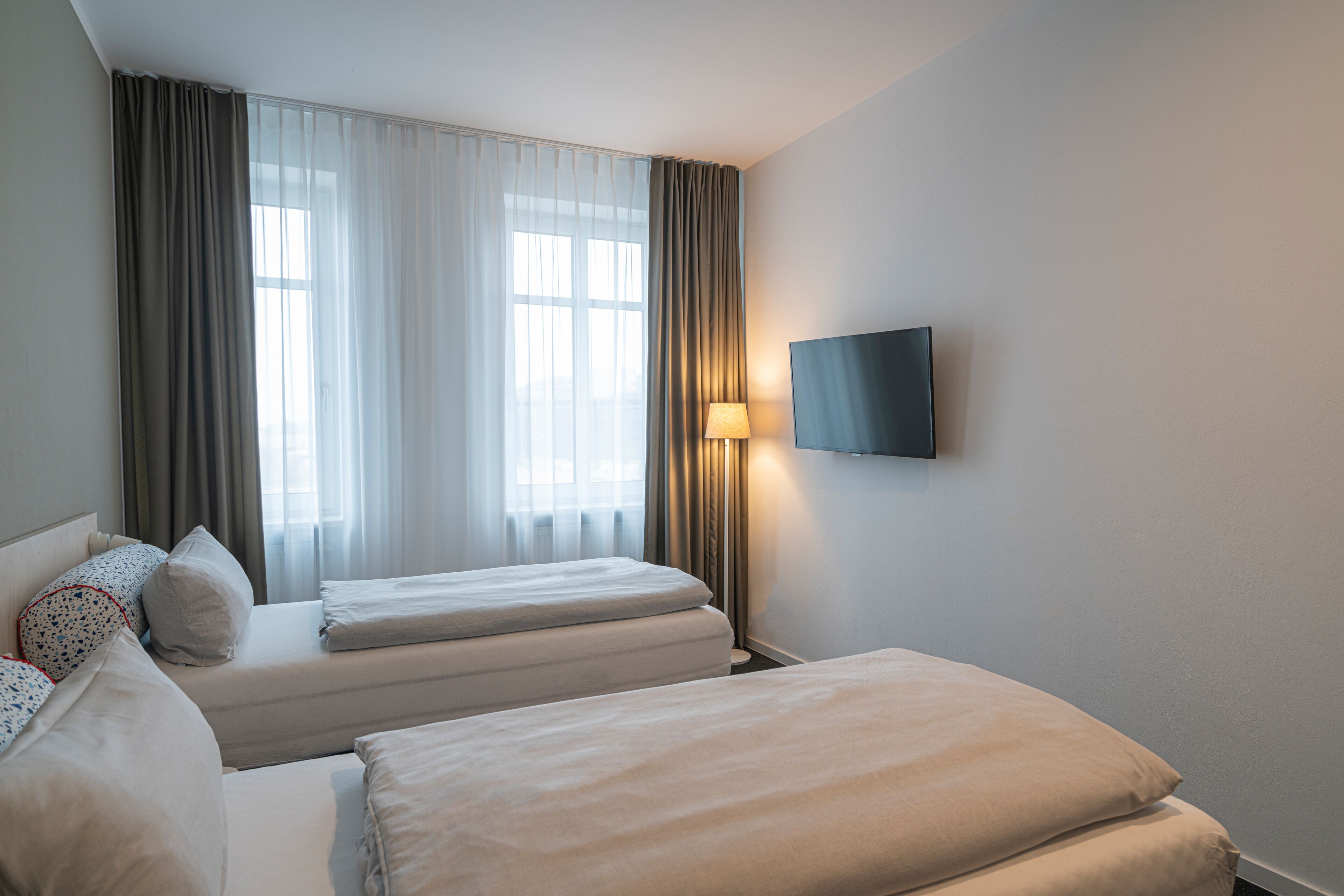 family apartment, 2 bedrooms, non smoking, kitchenette | desk, laptop workspace, cots/infant beds, rollaway beds