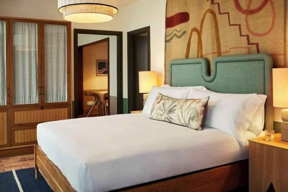 2 bedrooms, hypo-allergenic bedding, in-room safe, desk