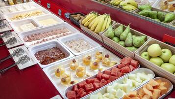 Daily buffet breakfast for a fee