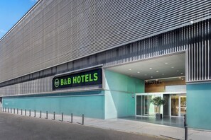 Exterior - Hotel Las Cañas (Viana)