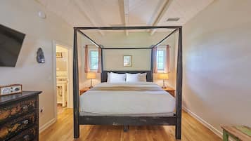 1 bedroom, premium bedding, pillow-top beds, in-room safe