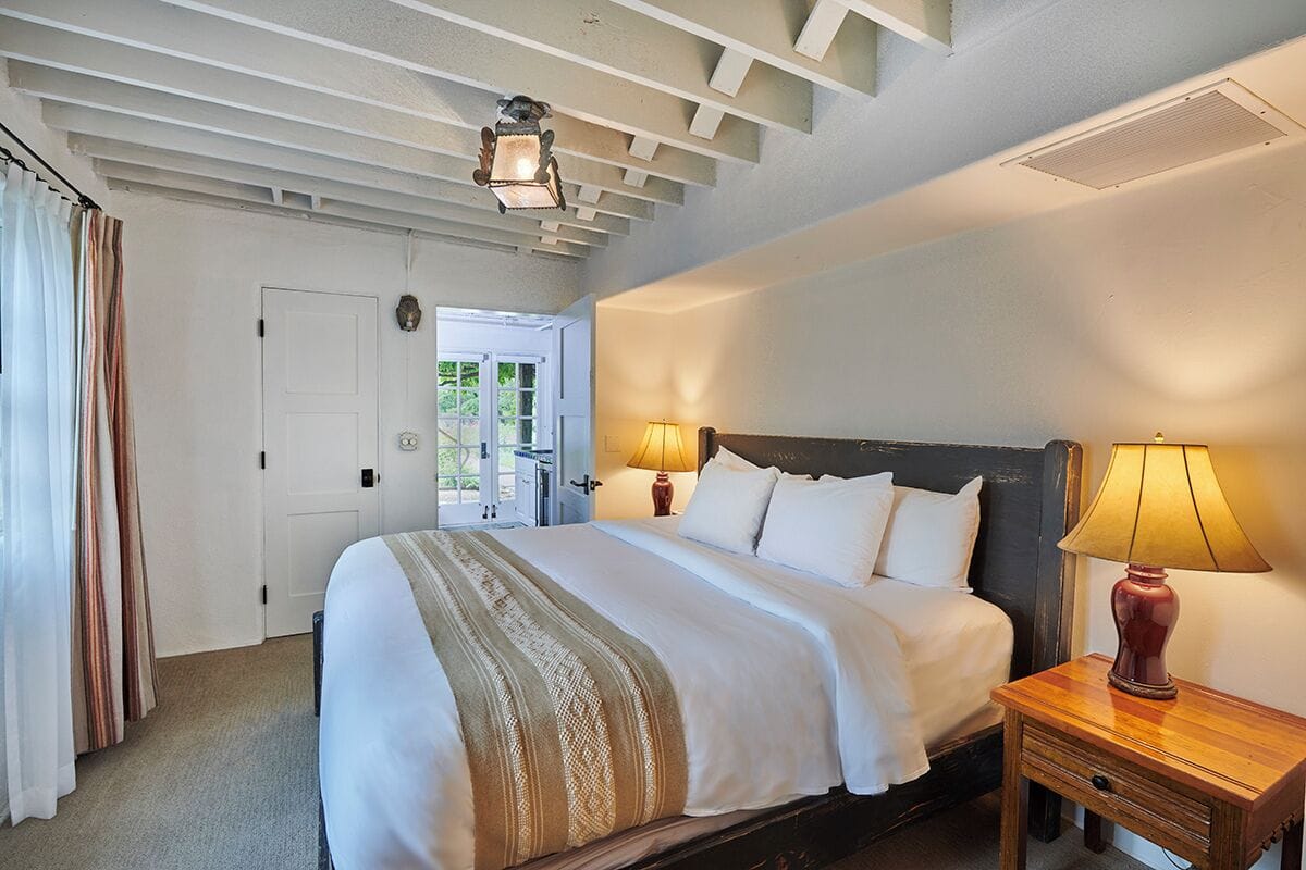1 bedroom, premium bedding, pillow-top beds, in-room safe