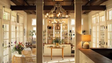 Couples treatment room(s), deep-tissue massages, facials