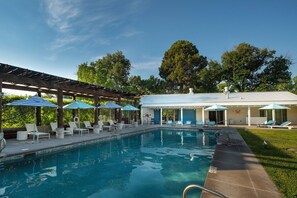 Outdoor pool, open 8:00 AM to 6:00 PM, pool umbrellas, sun loungers - Los Poblanos Historic Inn & Organic Farm (Los Ranchos de Albuquerque)