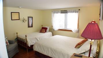 Quarto casal ou duplo | Wi-Fi de cortesia, roupa de cama