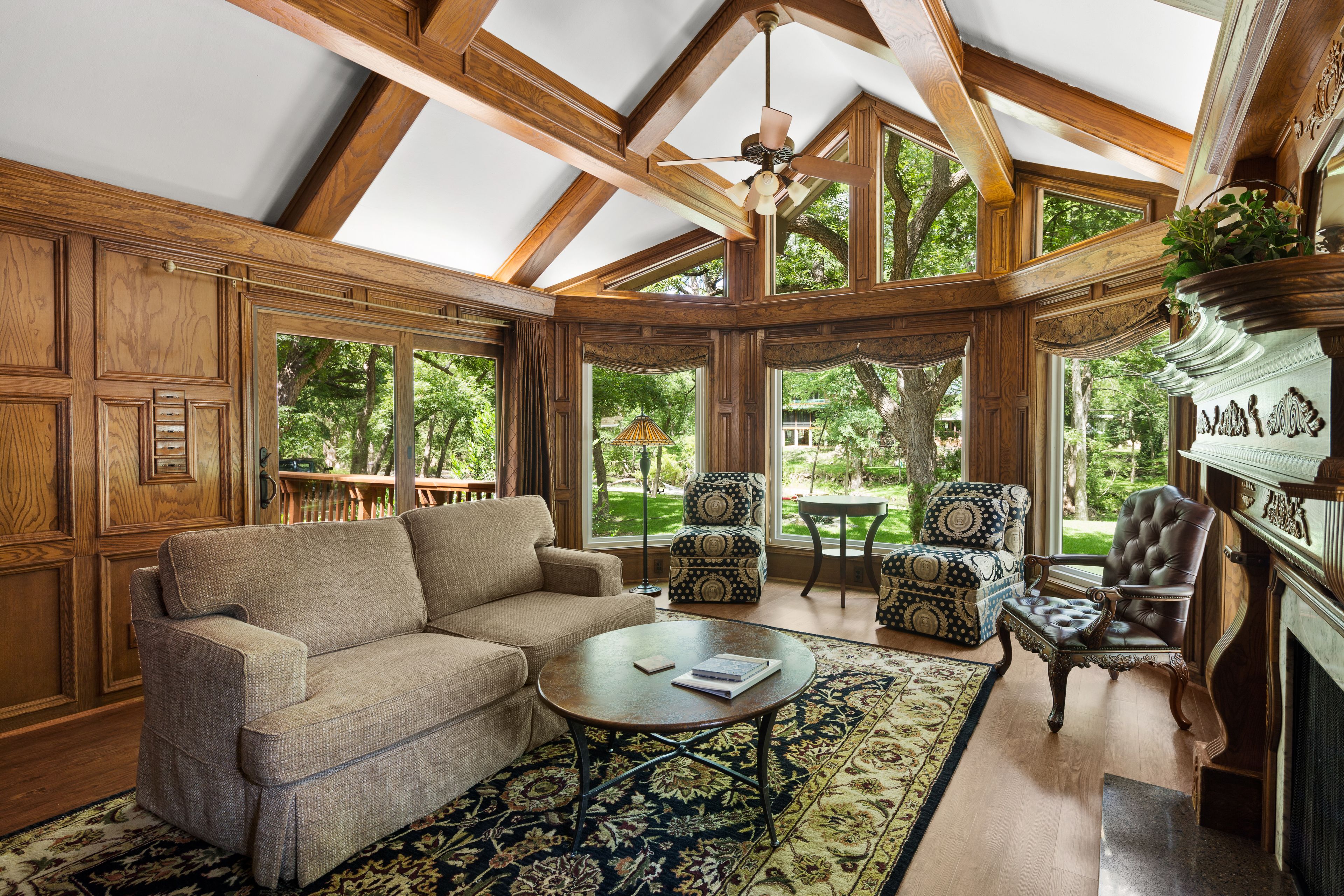 ルーム | 高級寝具、アイロン / アイロン台、WiFi (無料)、ベッドシーツ