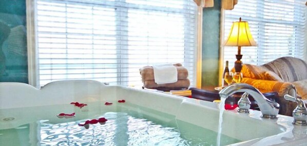 Standard-herbergi | Nuddbaðkar