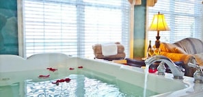 Standard Room | Jetted bathtub