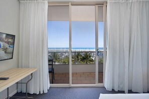 Suite Deluxe, 1 cama King size, hidromasaje | Vista del balcón