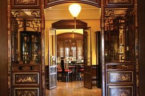 4 restaurants, breakfast, lunch, dinner served; Thai cuisine  - The Dhara Dhevi Chiang Mai (Chiang Mai)