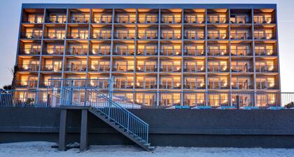 Home2 Suites by Hilton Ormond Beach Oceanfront
