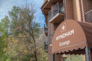 Front of property - Club Wyndham Durango (Durango)