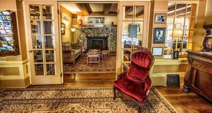 Kangaroo House B&B on Orcas Island