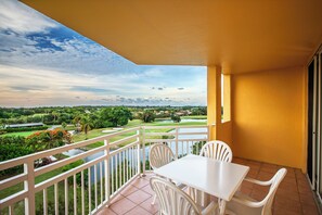 Uitzicht vanaf balkon